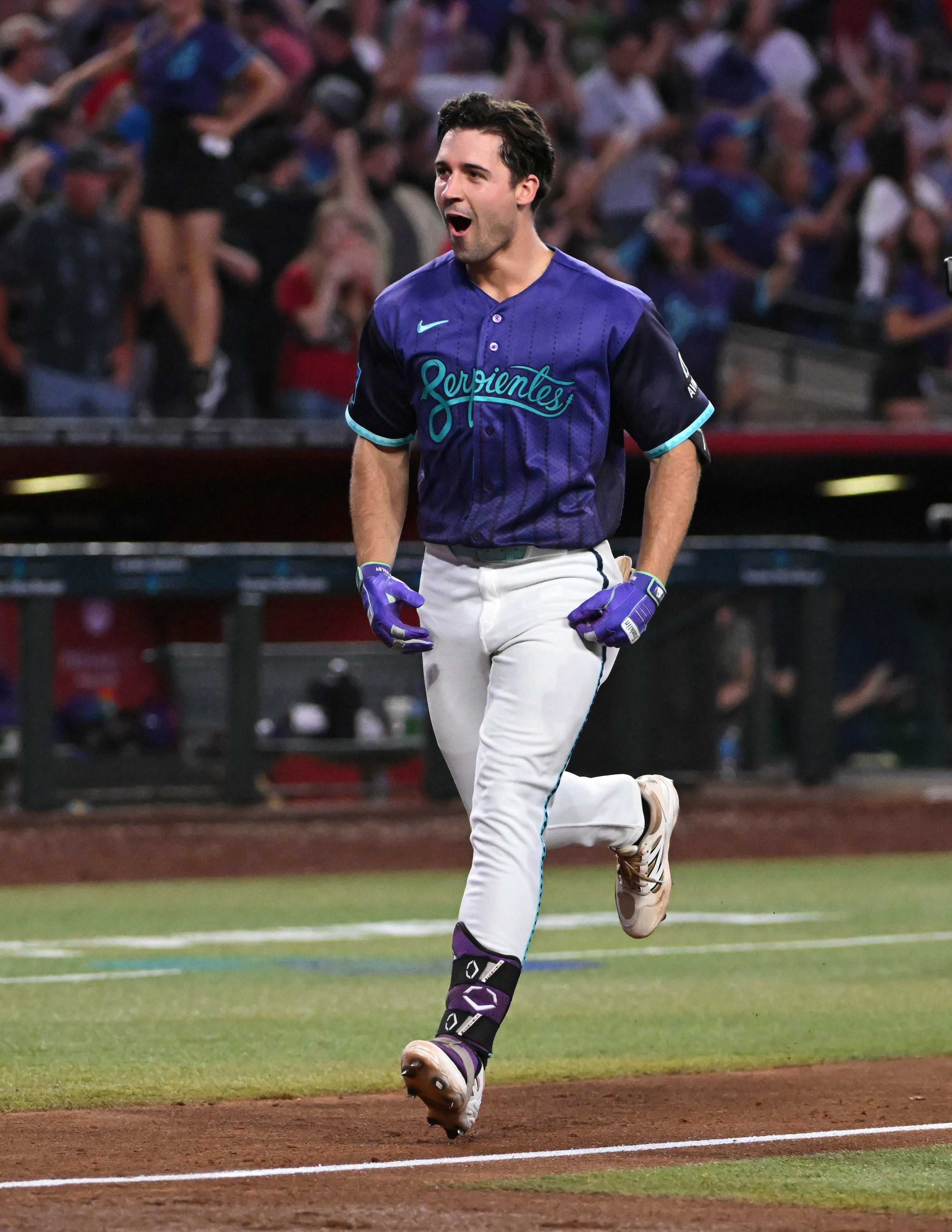 Snake bytes 8/17: Snakes win on wild Waldy walk-off