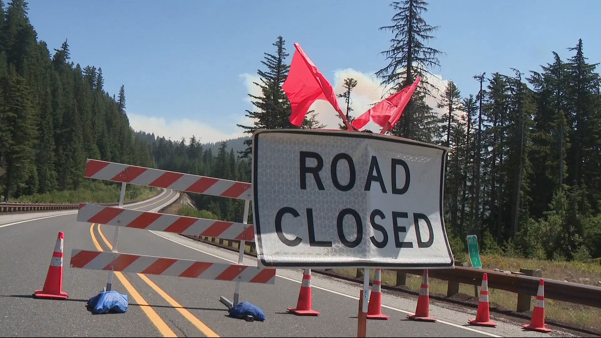 Dozer operator dies in Southern Oregon's Wrights Spring Fire
