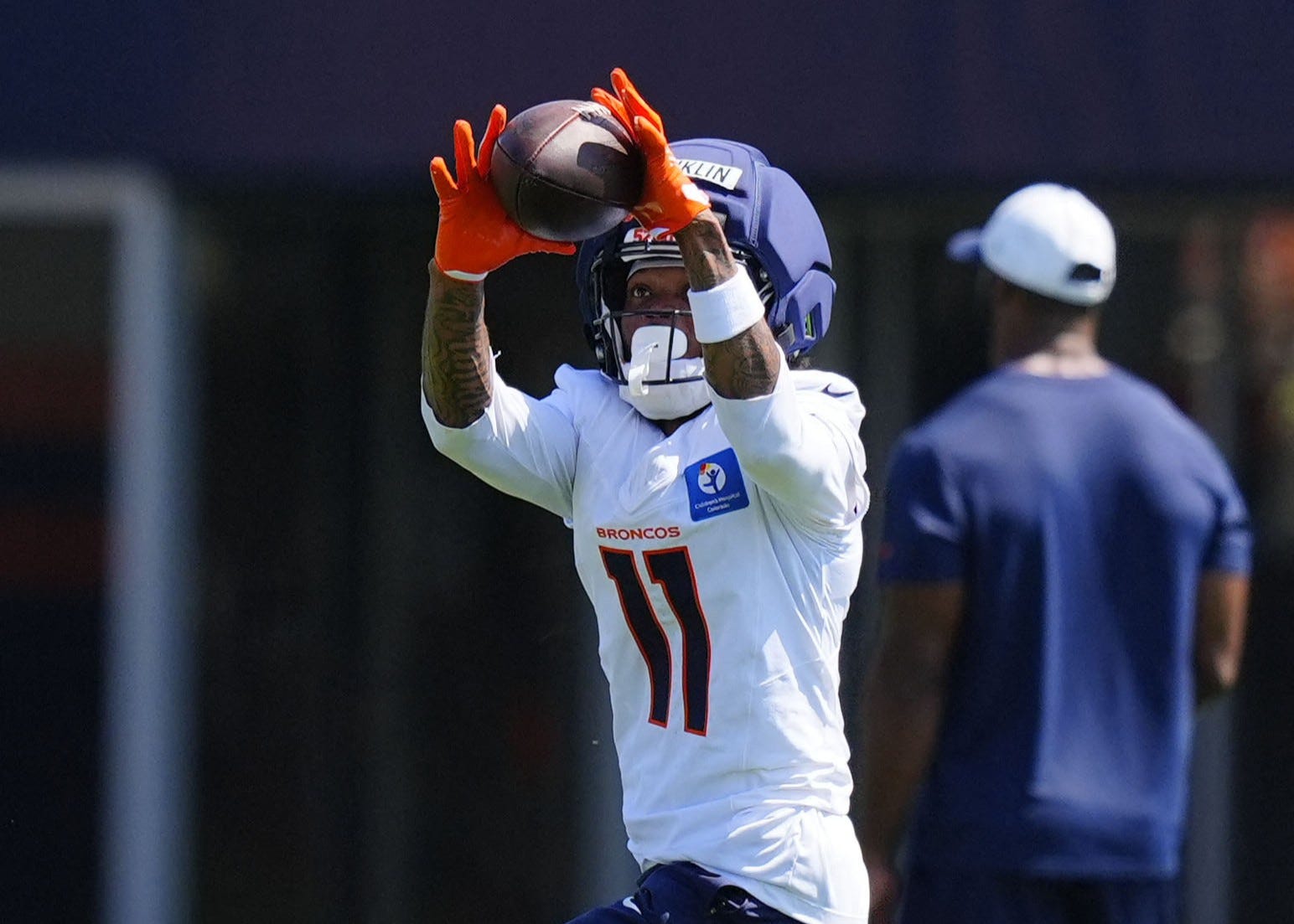 22 notes and highlights from Broncos' training camp scrimmage