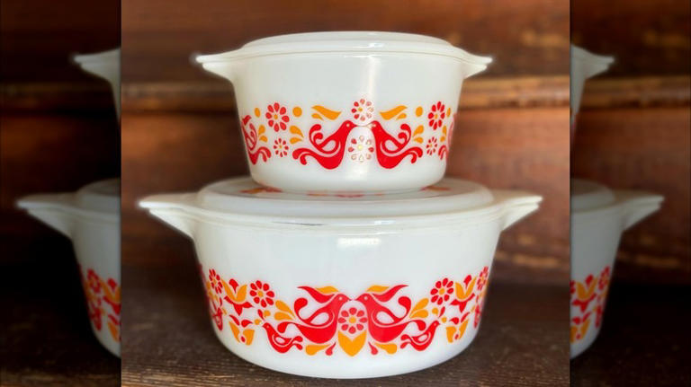 7 colorful Pyrex patterns that were popular in the '70s