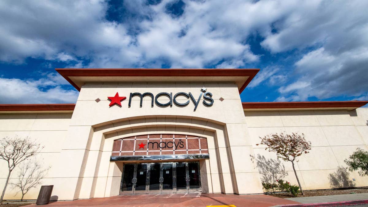 Macy's cozy $100 8-piece reversible comforter set with matching sheets is 60% off