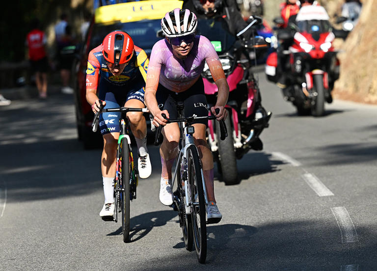 Tour de France Femmes: Demi Vollering seizes maillot jaune with searing ...