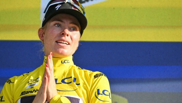 vollering-bernimmt-f-hrung-bei-der-tour-de-france