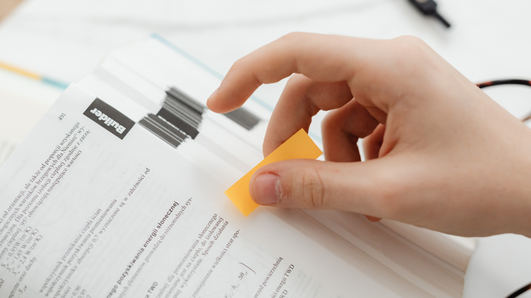 Academic vs professional degrees: Understanding the key differences in ...