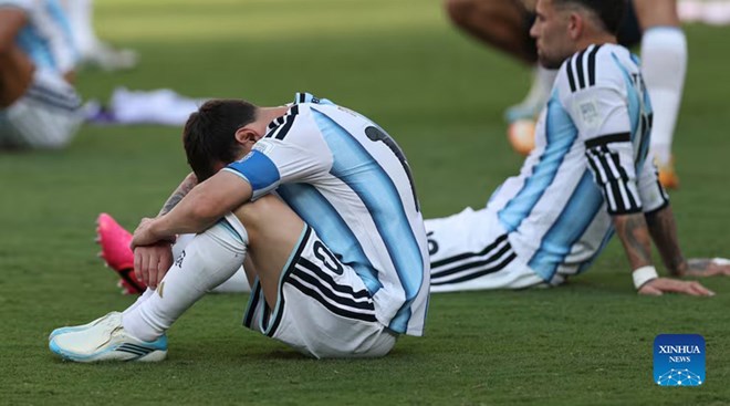 Cha của Lionel Messi qua đời ở tuổi 68