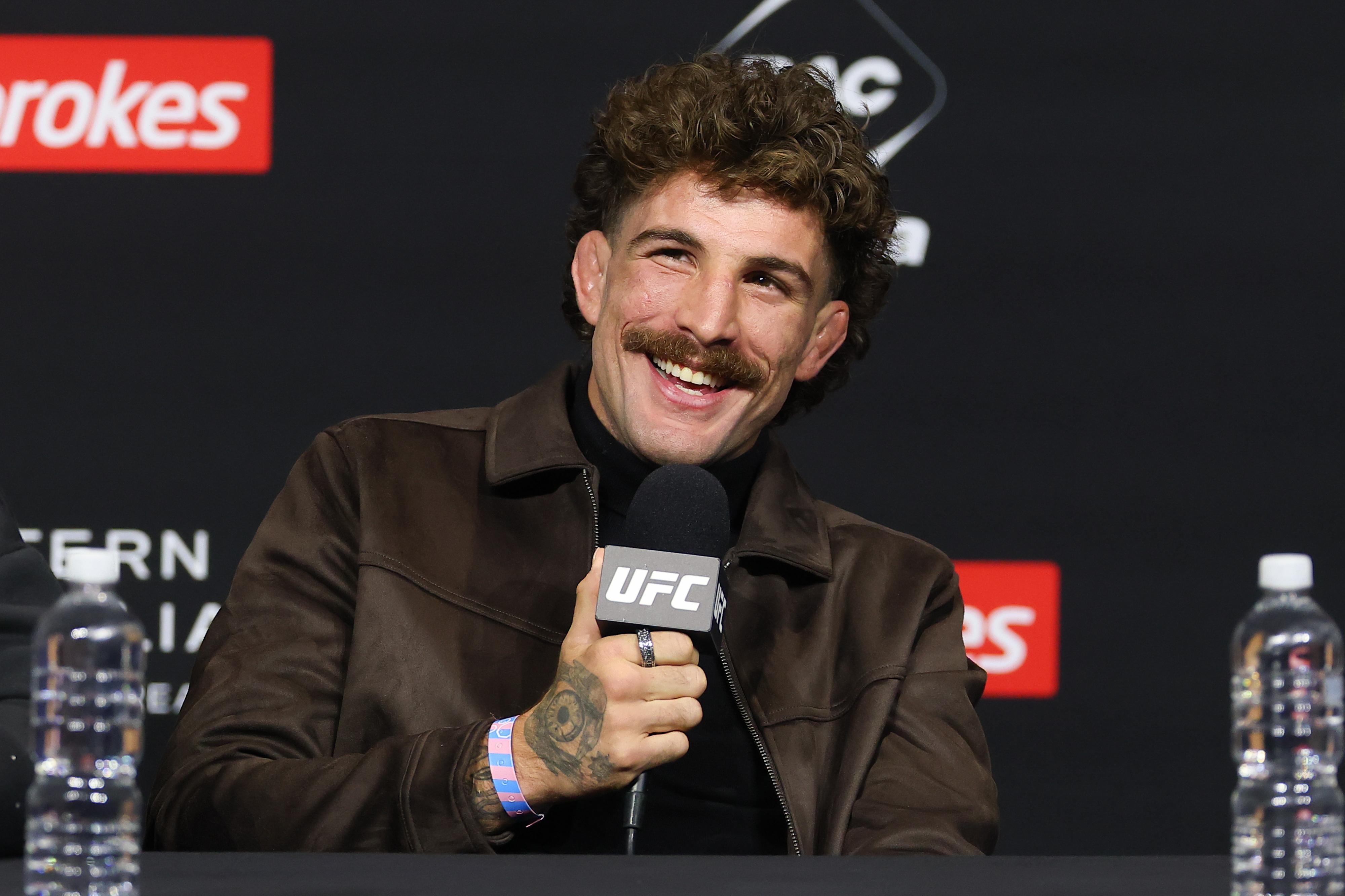 LIVE! Watch UFC Vegas 120 post-fight press conference video stream | Gamrot vs. Salkilld