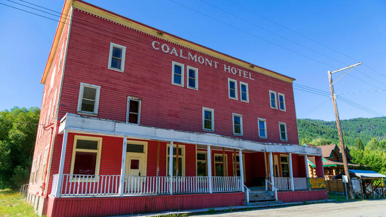 This once-thriving mining town is now Canada's unsung outdoor basecamp ...