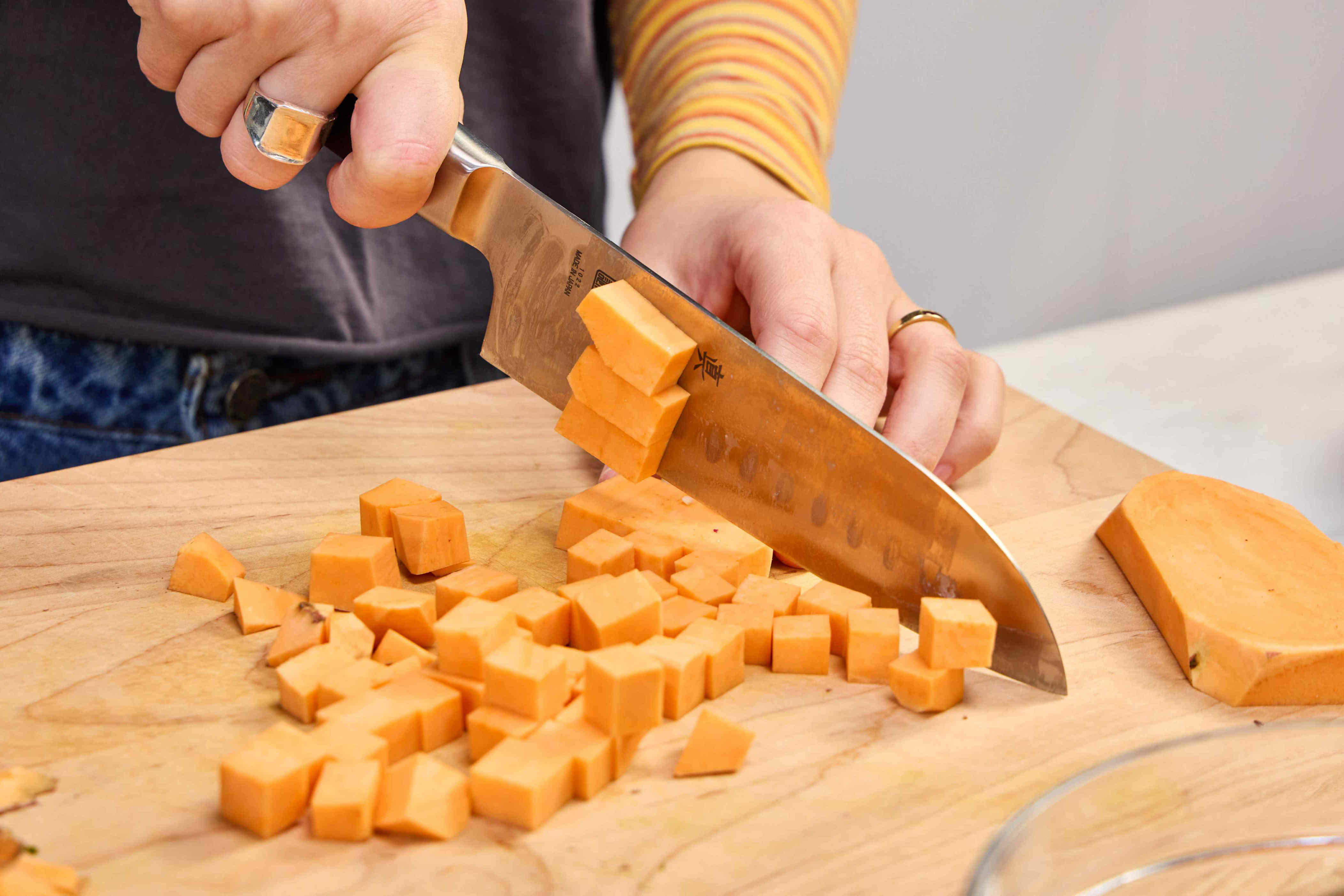 I asked a bladesmith about the worst thing you could do to your kitchen knives — and what he recommends instead