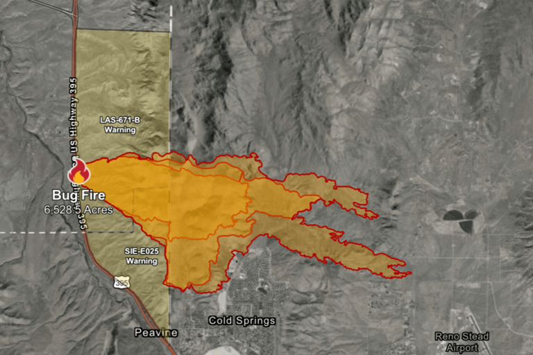 Map shows bug fire spreading rapidly as thousands evacuated in Nevada