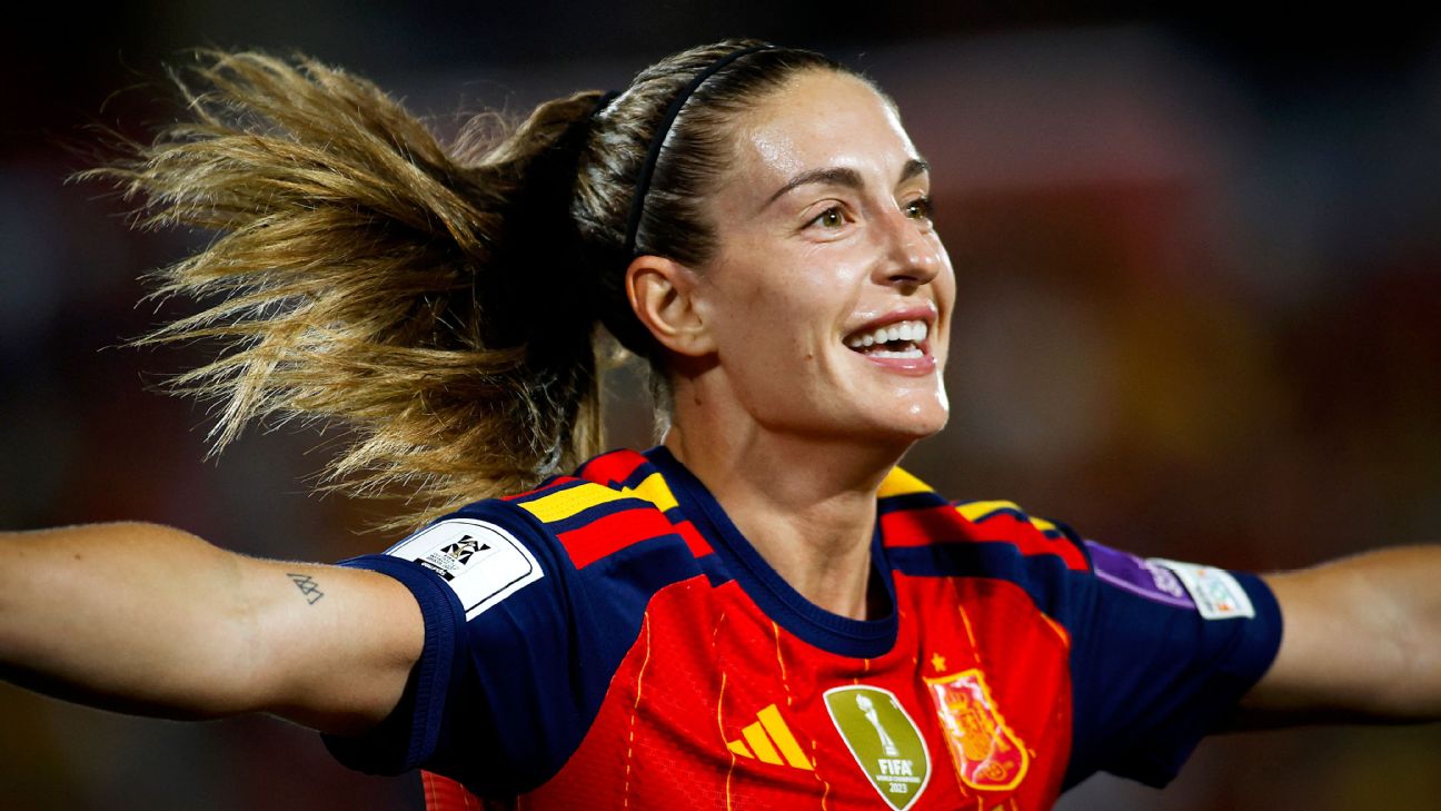 Alexia Putellas 'hungry to win' after London City move