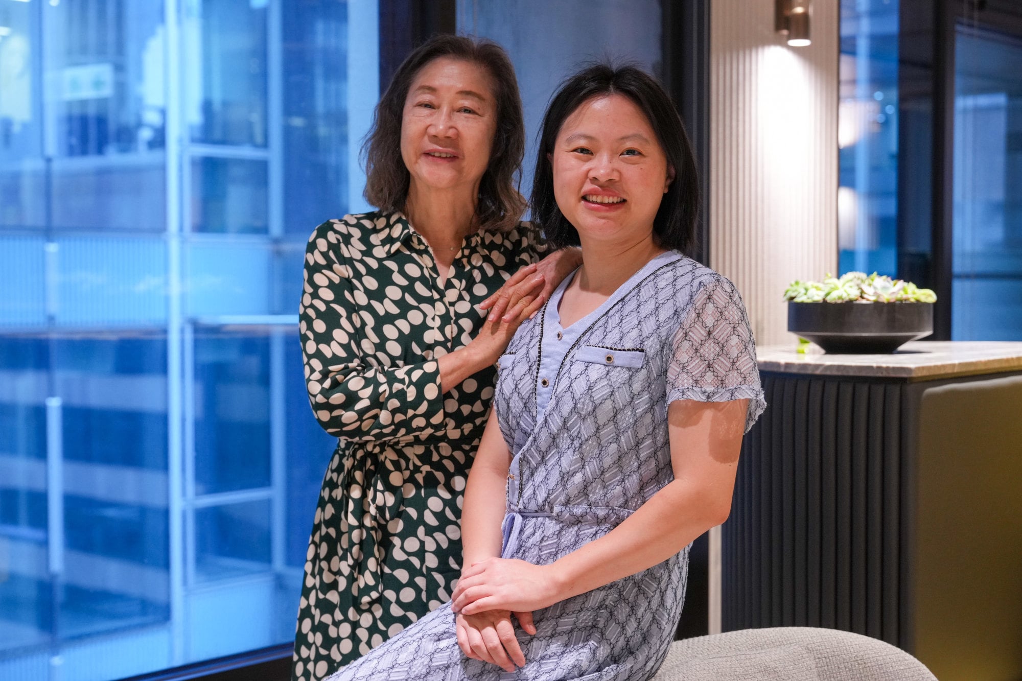 Winnie Chan (left) of the Hong Kong Mediation Society with Elizabeth Chan of the Elder Mediation and Elder Law Academy. Photo: May Tse