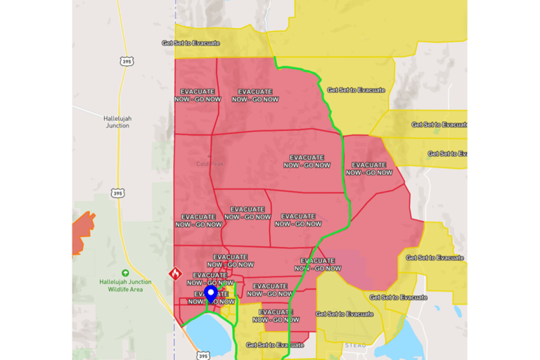 Map shows bug fire spreading rapidly as thousands evacuated in Nevada