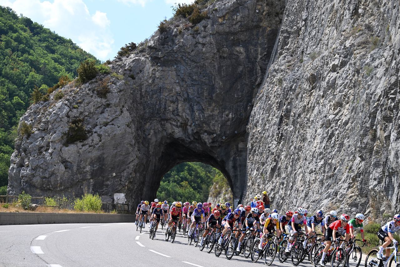Tour de France Femmes 2026: All the yellow cards, fines, and penalties ...