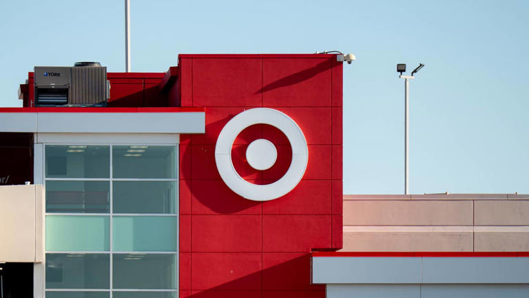 Target's Christmas tree cat tower is so wildly festive it makes your ...