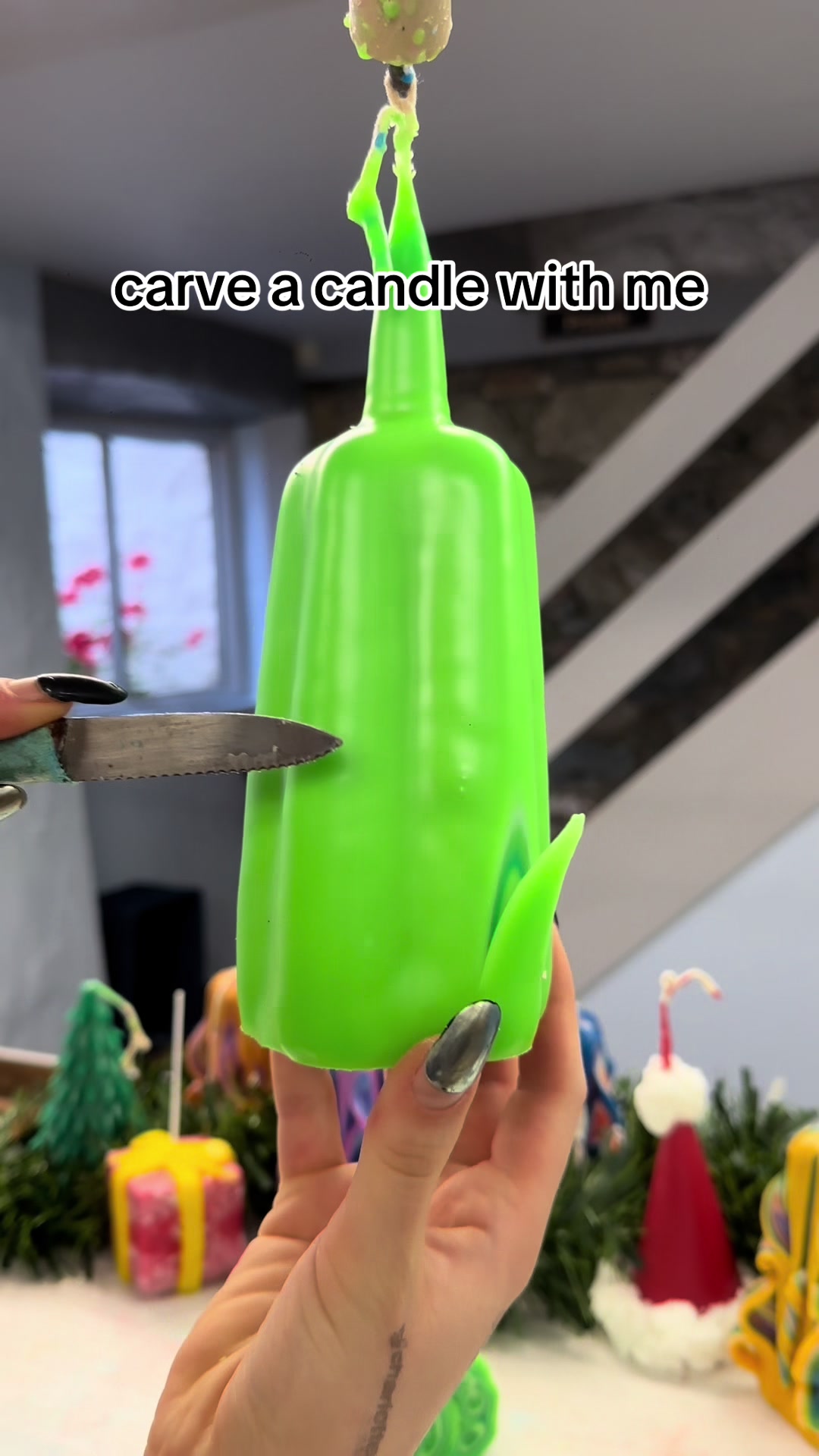 The detailed process behind green candle carving