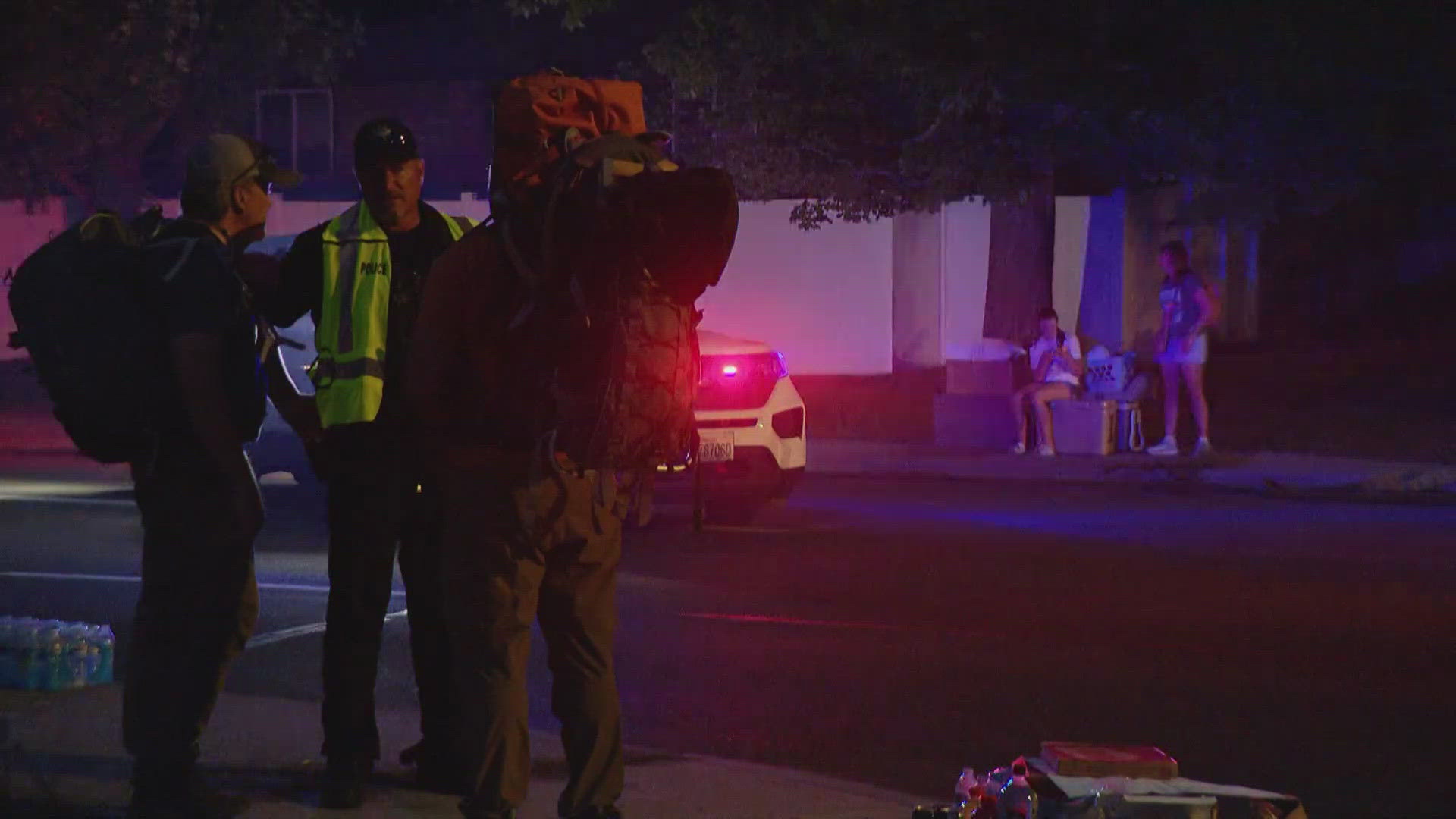 Amid chaos in Spokane, neighbors helping neighbors evacuate