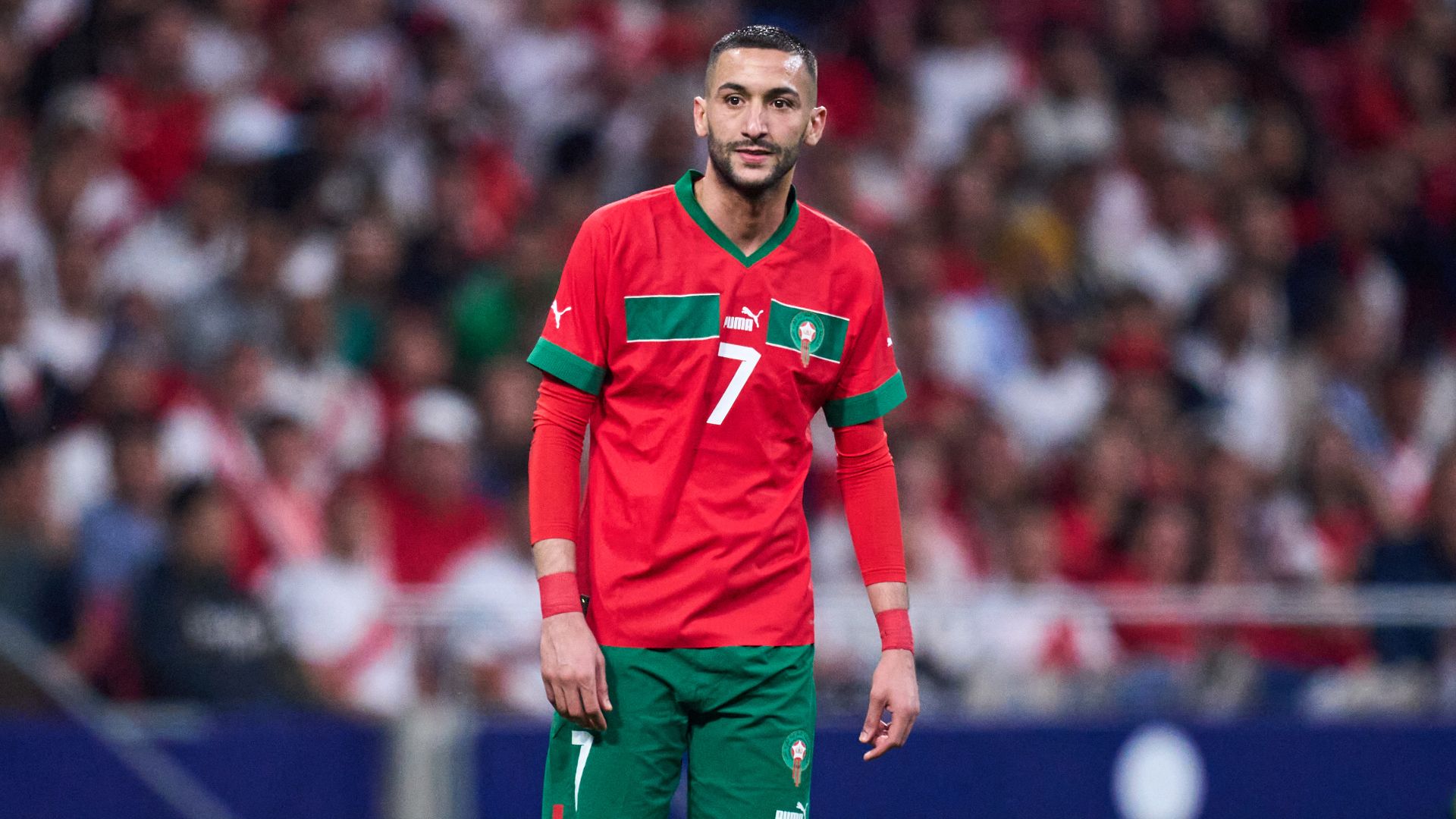 Position décisive et colère des supporters : la décision de Ziyech ...
