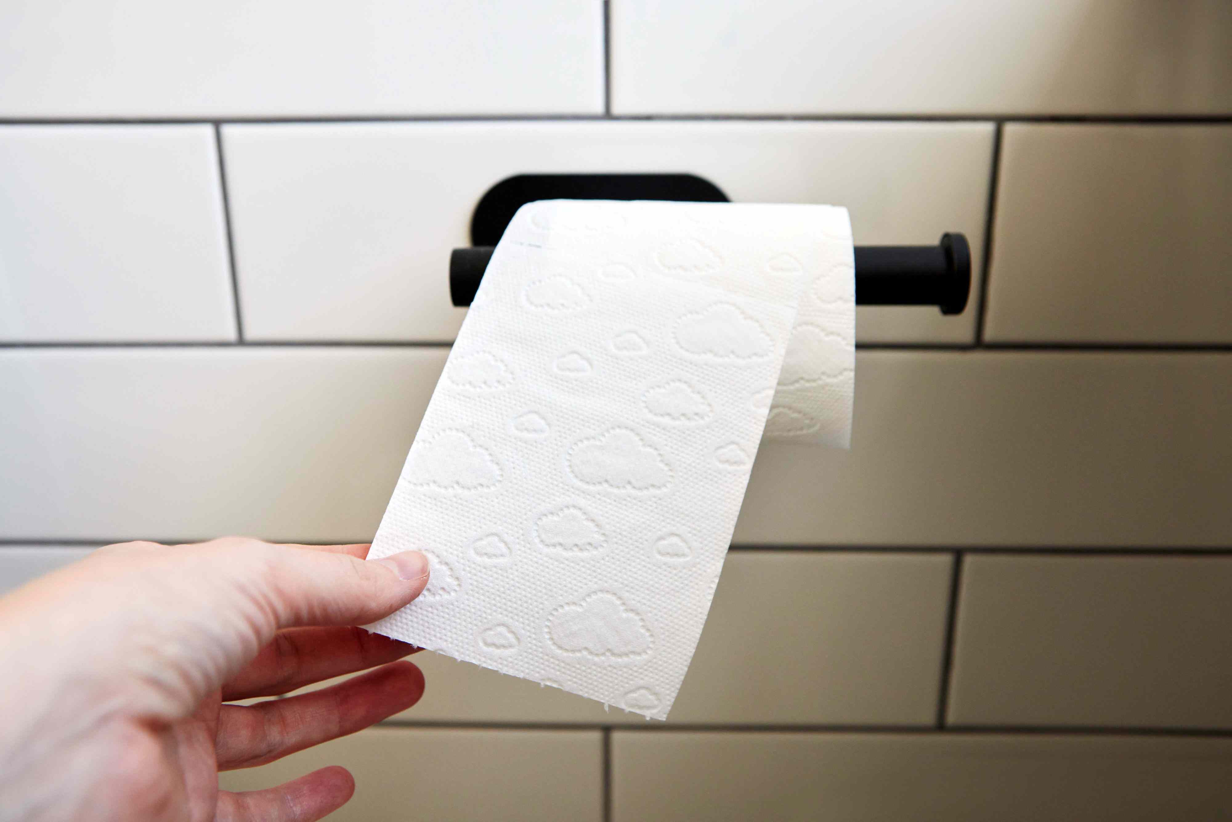 4 myths about pooping debunked, according to a doctor