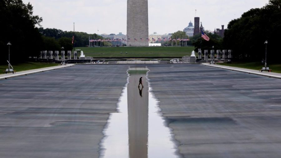 Trump says there was 'some contractor error' during Reflecting Pool ...