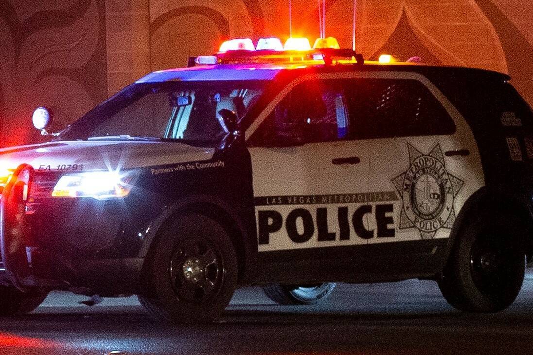 Las Vegas police officer injured in southwest valley shooting