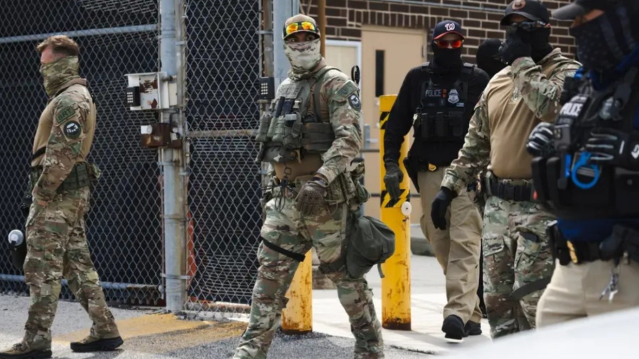 Chicago officials call for accountability over immigration enforcement ...