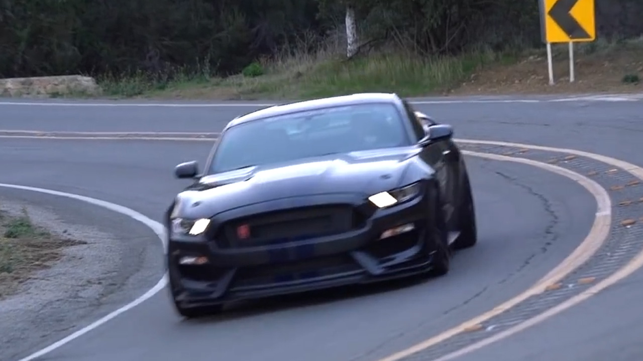 Carbon fiber Shelby GT350R attacks the canyons