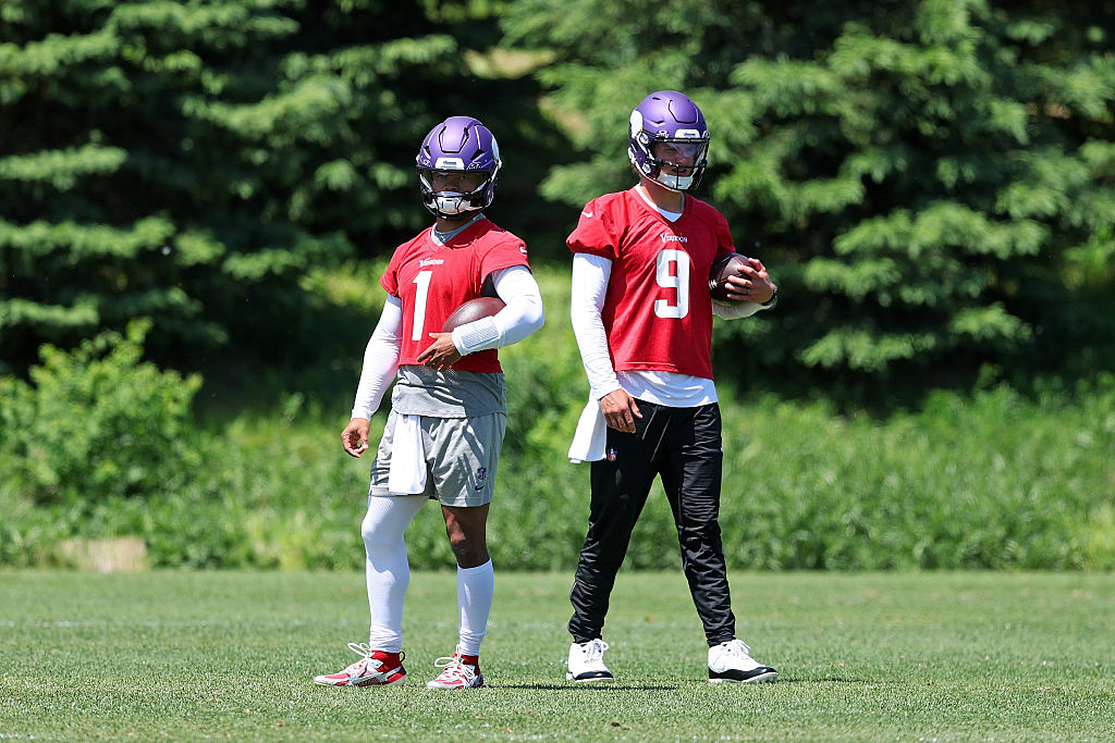 The subtle ways Kyler Murray is winning over Vikings, plus Micah Parsons said what?
