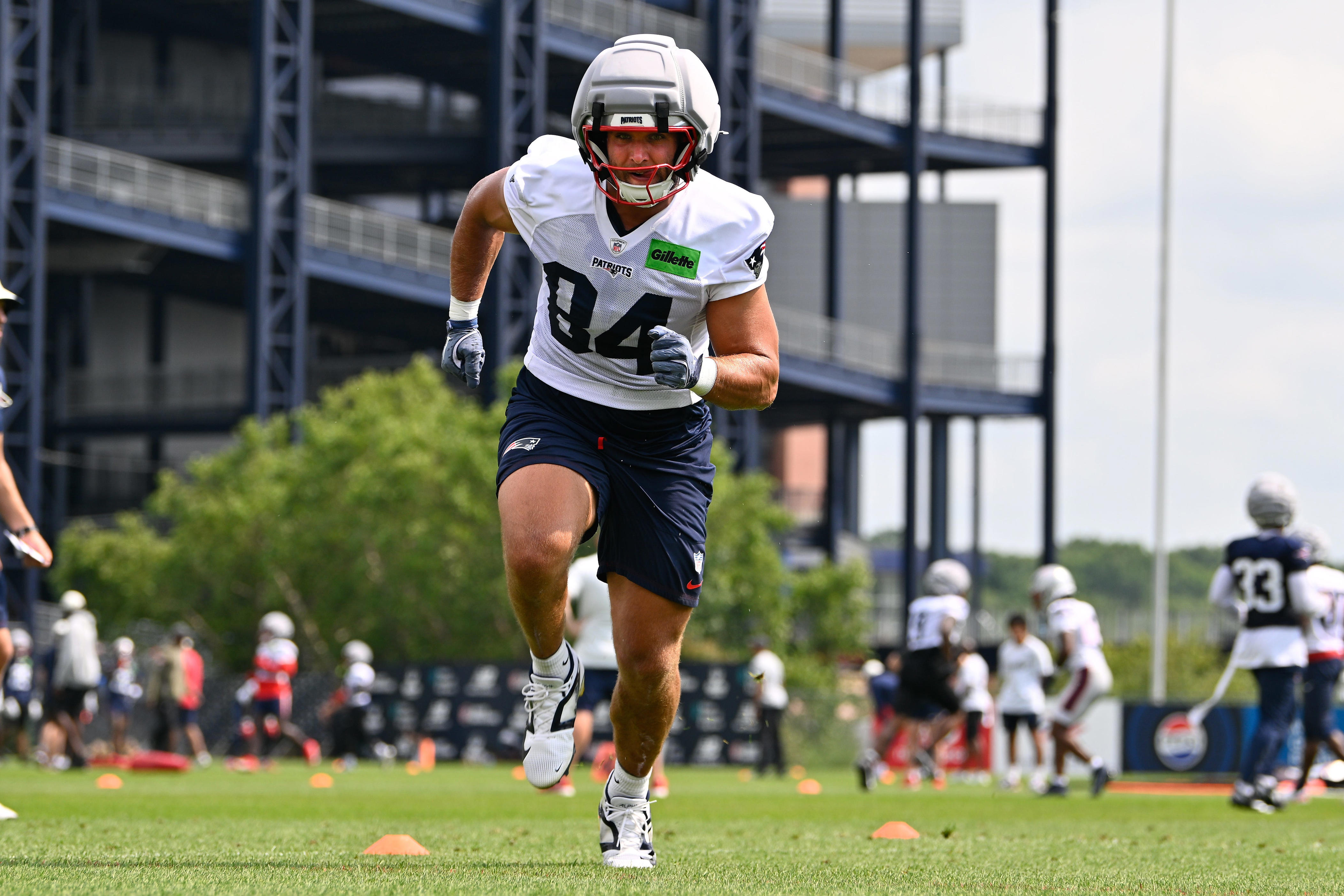 Rising Patriots rookie reveals brutal 'welcome to the NFL' moment