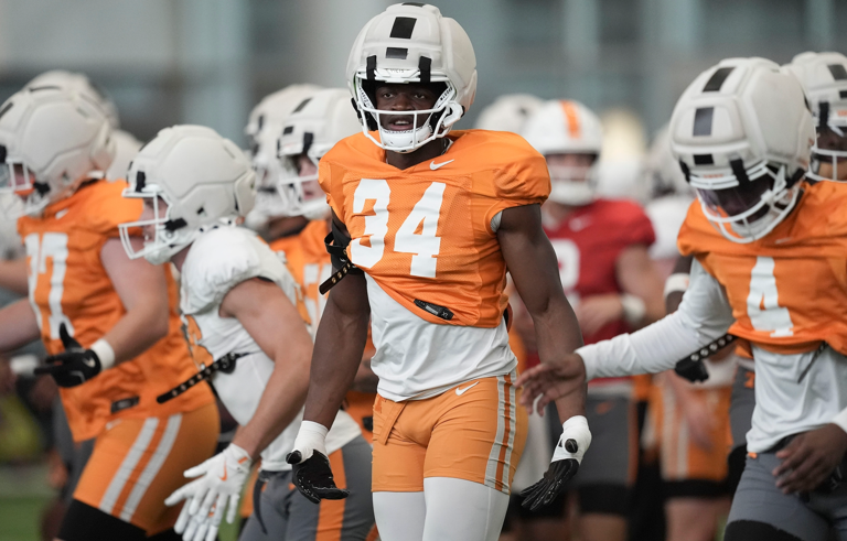 'He is an absolute freak' – A former Vol who barely played at Tennessee ...