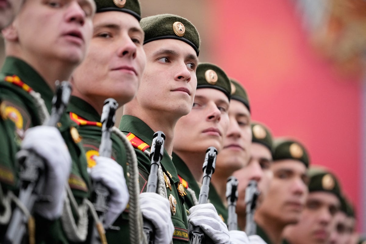 Inside Putin's aggressive recruitment drive to fight Ukraine war