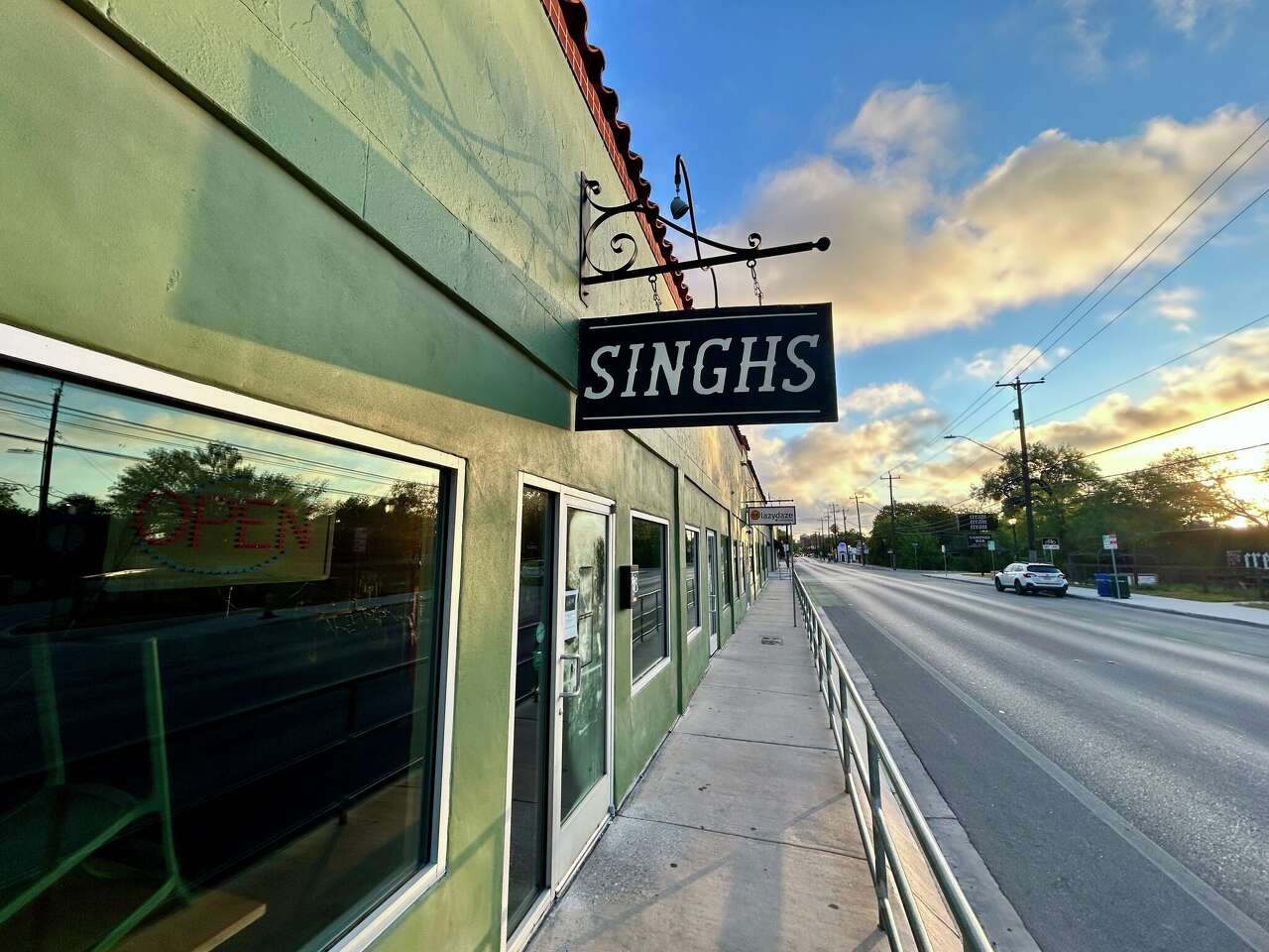 Beloved San Antonio Vietnamese spot closes both locations permanently