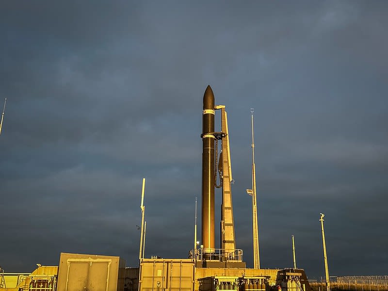 Rocket Lab stock falls on mixed earnings report