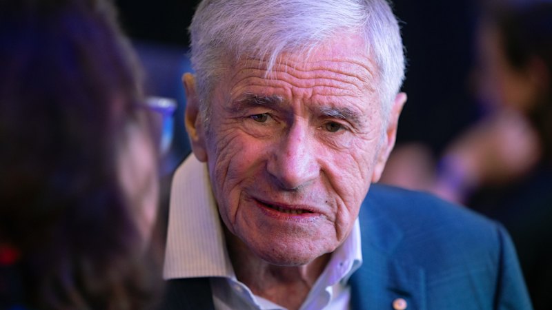 Kerry Stokes' Southern Cross Media denies sports deals driving losses