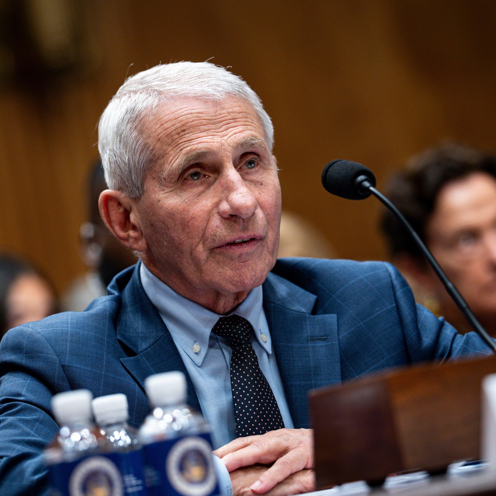 In texts, Fauci discussed potential risks, benefits of COVID vaccine for pregnant women
