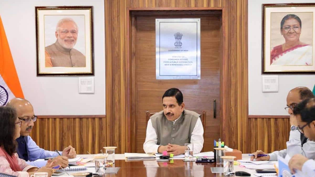 Union education minister Pralhad Joshi reviews KV functioning ...