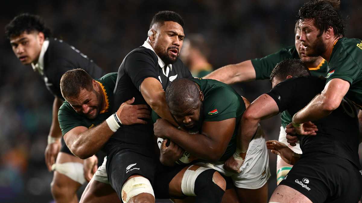 World Rugby’s indecision over tackle-height laws raises concerns in ...