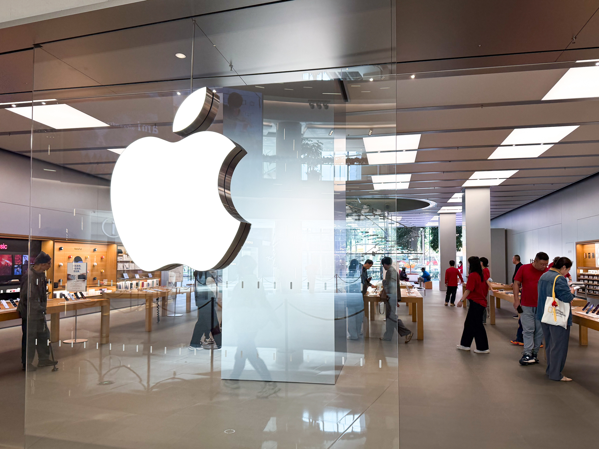 Apple makes trade-in value changes on many iPhone models—see full list