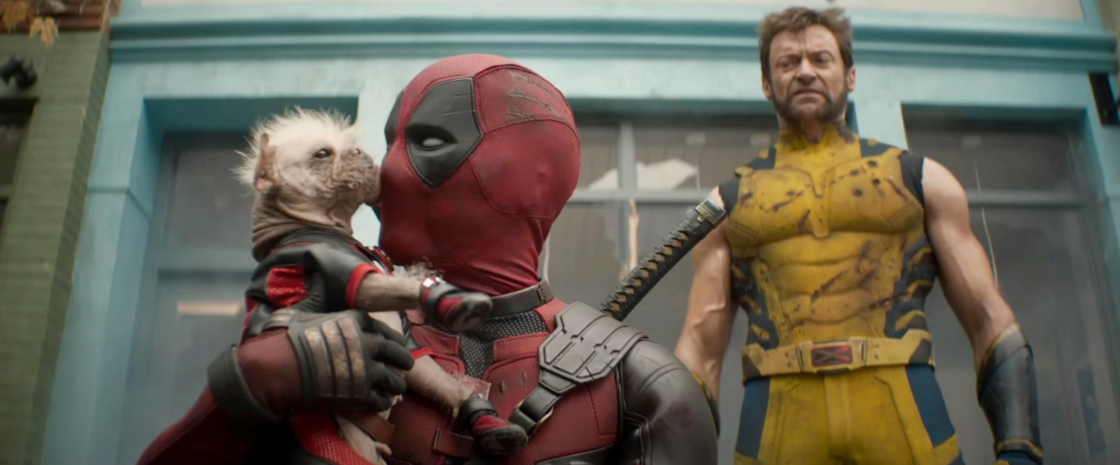 Ryan Reynolds spent $10,000 out of his own pocket for this legendary ...