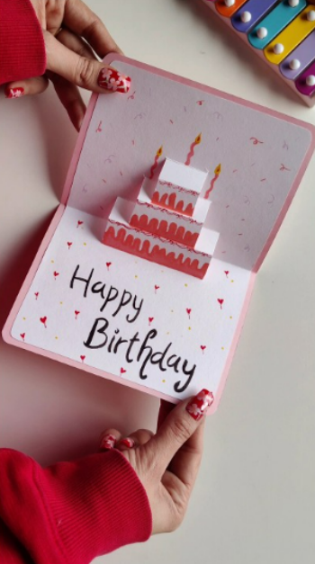 stunning-handmade-birthday-cards-creative-ideas-to-try
