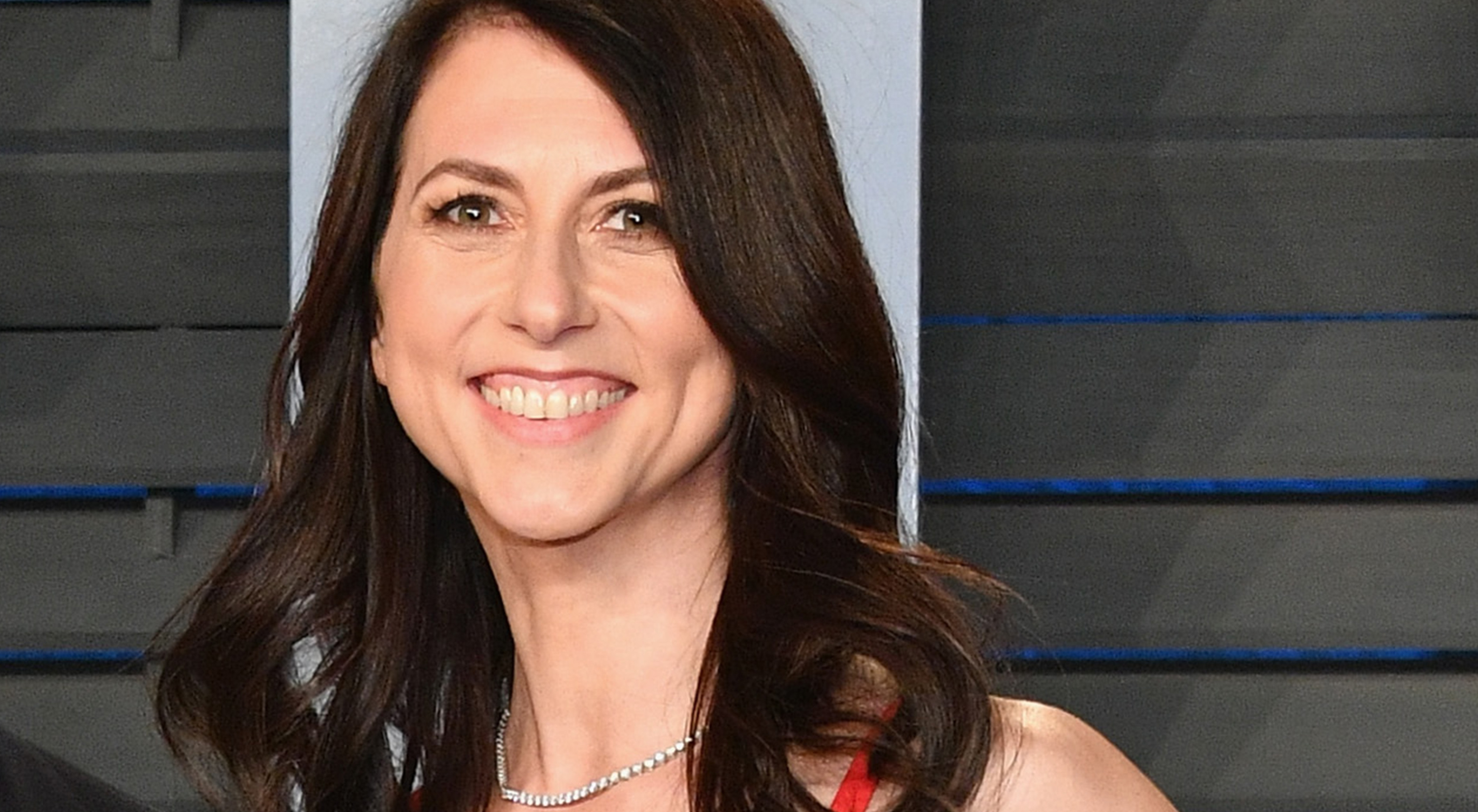 Jeff Bezos' ex-wife MacKenzie Scott donated $26.3B in 5 years — yet she ...