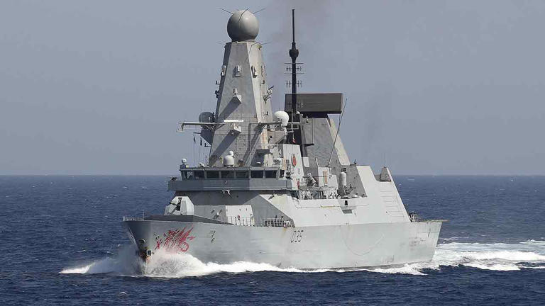 HMS Dragon. Photo : Royal Navy