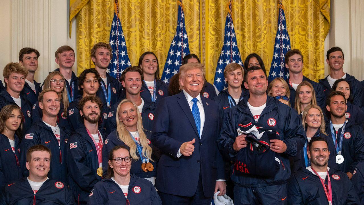 Donald Trump tells Team USA some White House sports guests he just ...