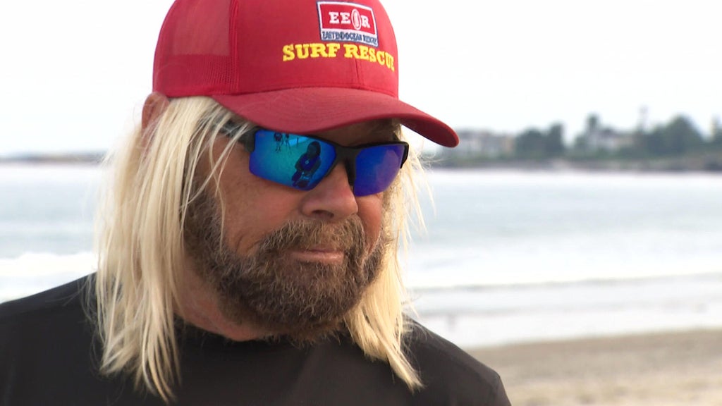 Shark drags 71-year-old lifeguard underwater at Scarborough Beach in Maine: 
