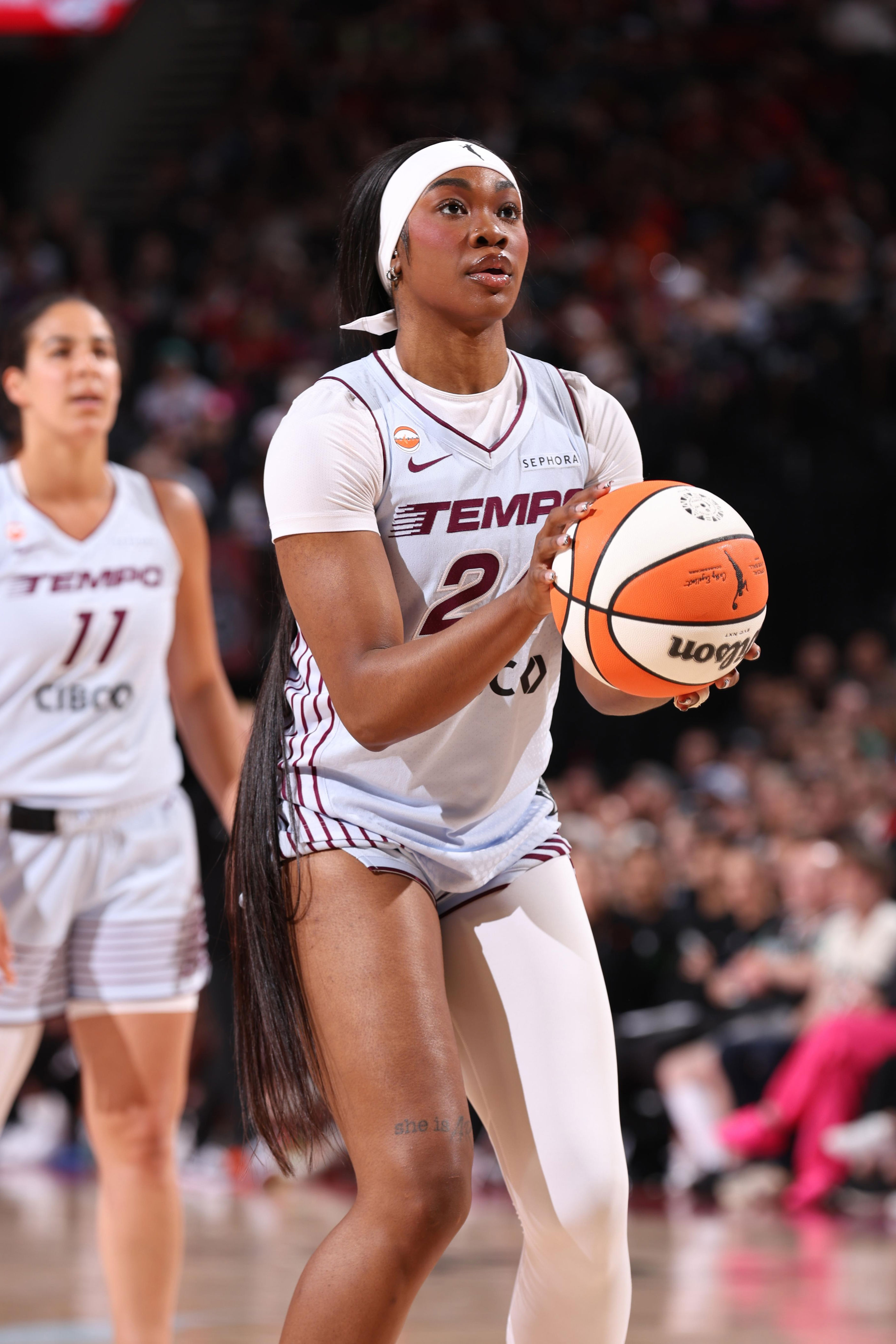 WNBA fantasy grab bag: Evaluating all the implications of Aneesah Morrow's trade to the Toronto Tempo
