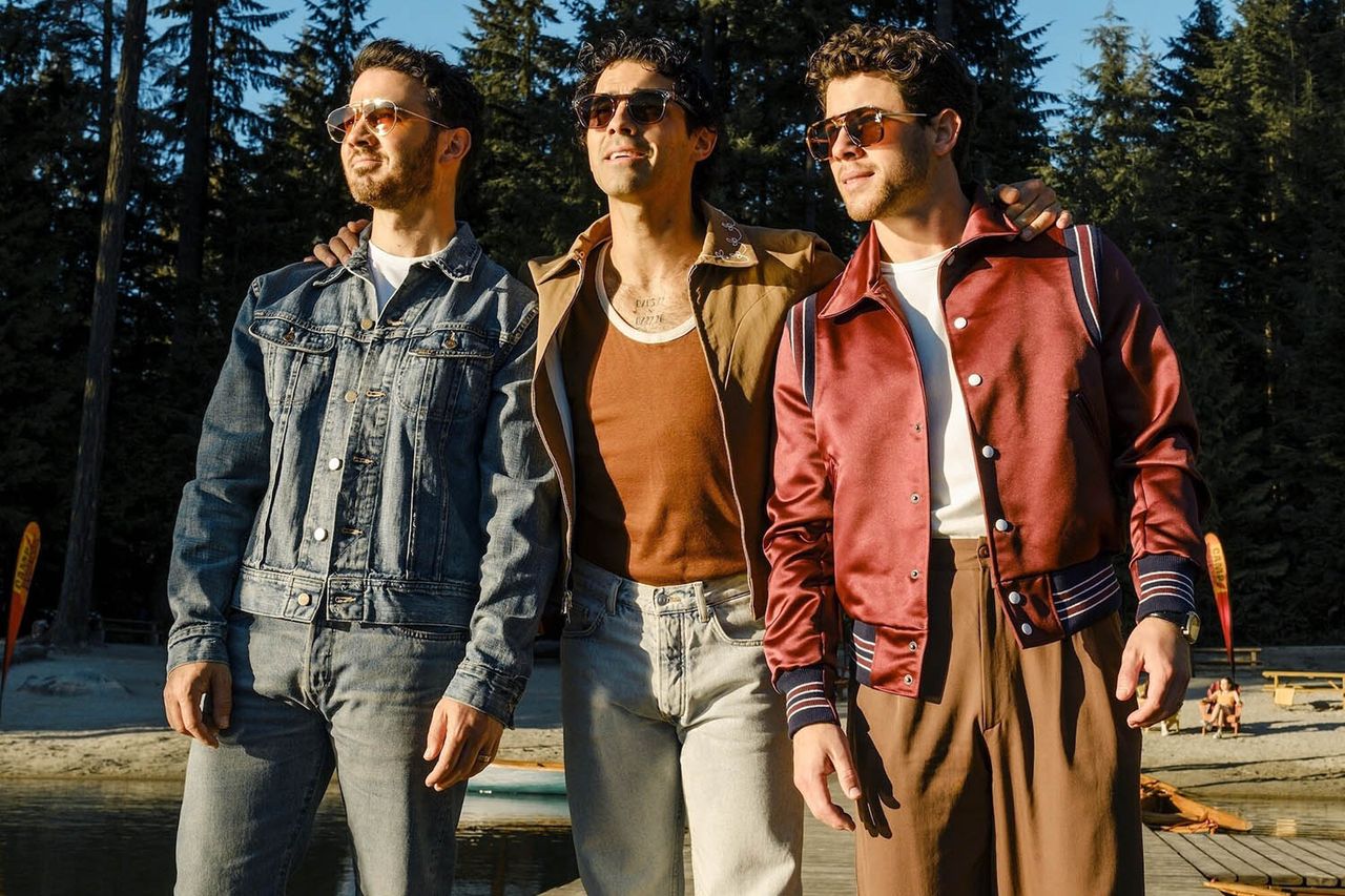 The Jonas Brothers share how becoming dads helped inspire them to ...