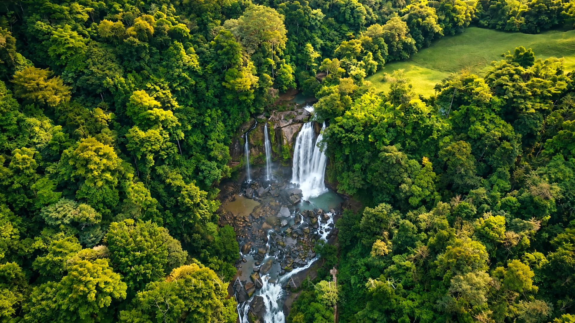 A massive waterfall lost inside Costa Rica’s rainforest