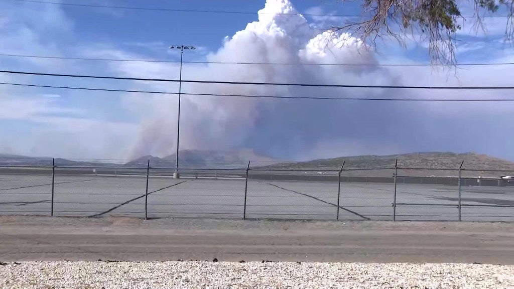 Bug fire near California-Nevada border prompts school closures