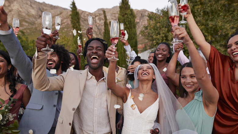 12 absolute best cocktails for weddings