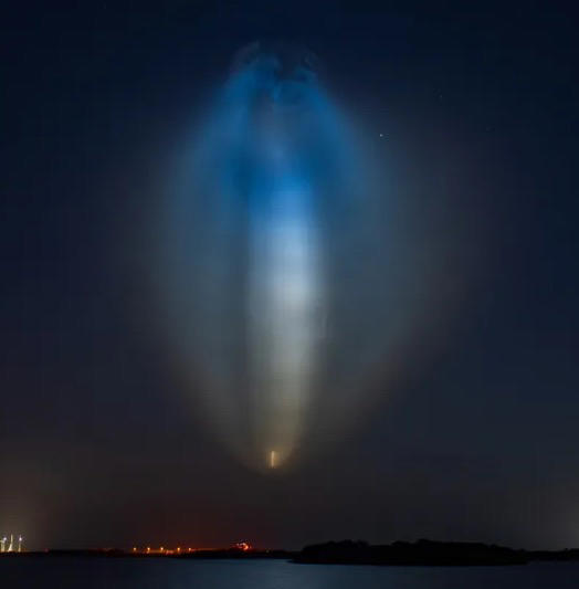 Huge 'space jellyfish' to light up California skies tonight — and the ...