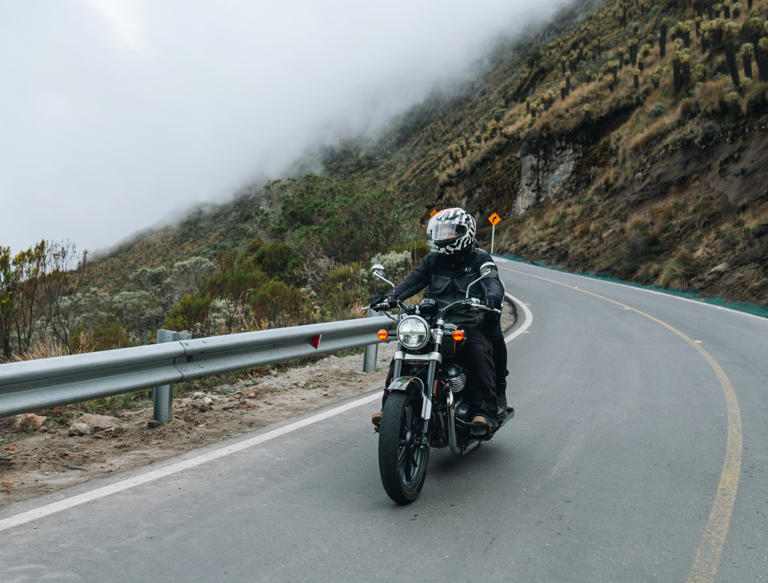¿Qué es el pinlock y para qué sirve en el casco de moto?